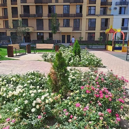 Warm Room With Shared Bathroom And Kitchen Near Mega Park Almaty Exterior photo