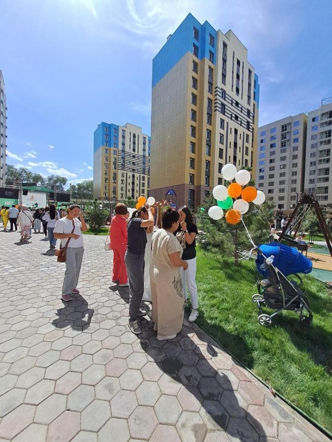 Warm With Shared Bathroom And Kitchen Near Mega Park Apartment