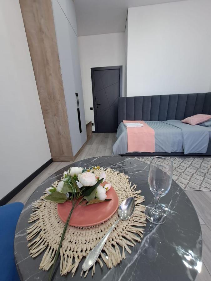 Warm With Shared Bathroom And Kitchen Near Mega Park *