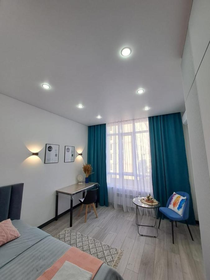 Apartment Warm With Shared Bathroom And Kitchen Near Mega Park